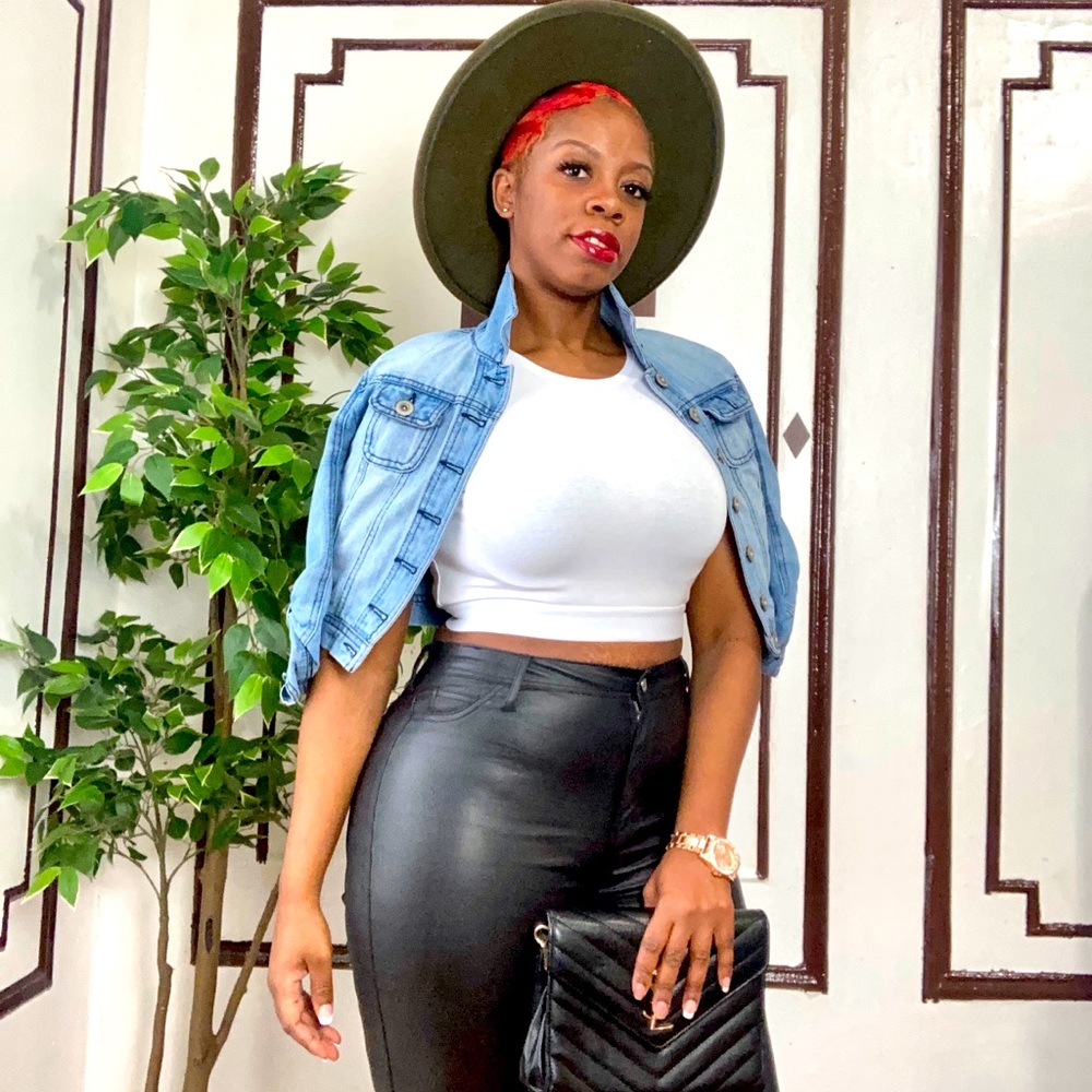 Meet your Posher, Tameka